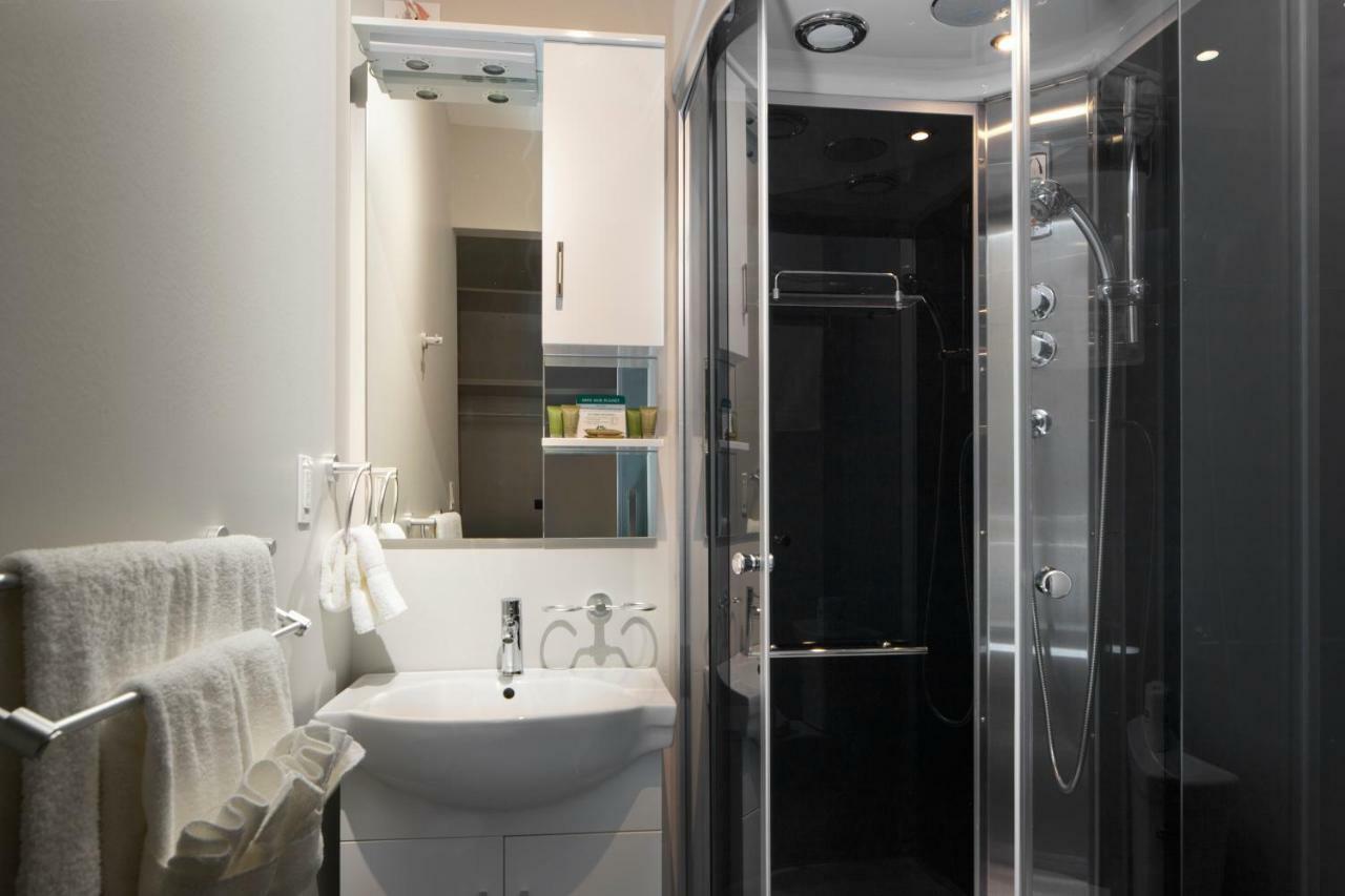 Micro Boutique Living Wolfville Bagian luar foto